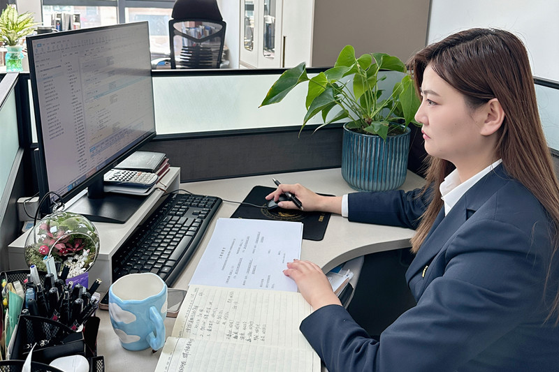 202404091712624663216193.jpg “三八”紅旗手曾玉梅.jpg